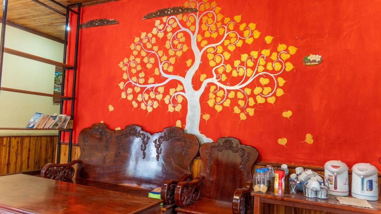 Mao Pha Sok Guesthouse Luang Prabang Exterior foto